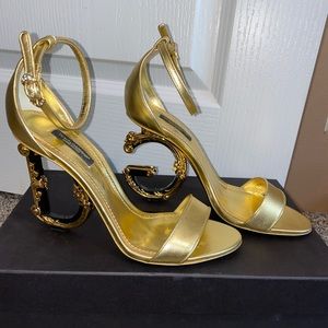 Dolce’ & Gabanna Monogram Heels in Gold size 39